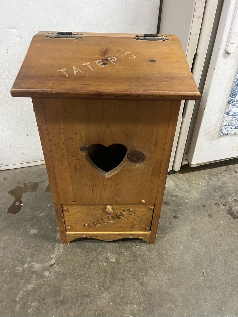 Wooden Heart Cutout Onion & Tater Storage Bin - Natural Wood